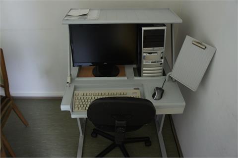 Computerarbeitsplatz #102