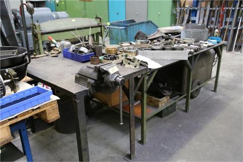 Steel work desk with vice